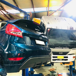 vehicles for repair in Auramotive Mechanical